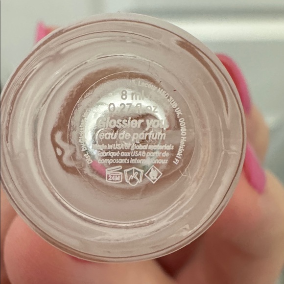 Glossier You 8ml - Picture 2 of 3